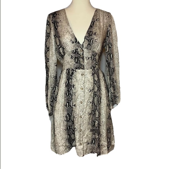NWT AKAIV Boutique Snakeskin A-Line Dress Tan S - Picture 4 of 8